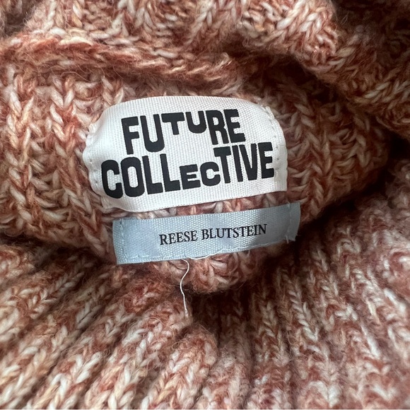 Future Collective Knit Turtleneck  Pullover Size:Small - Picture 6 of 7